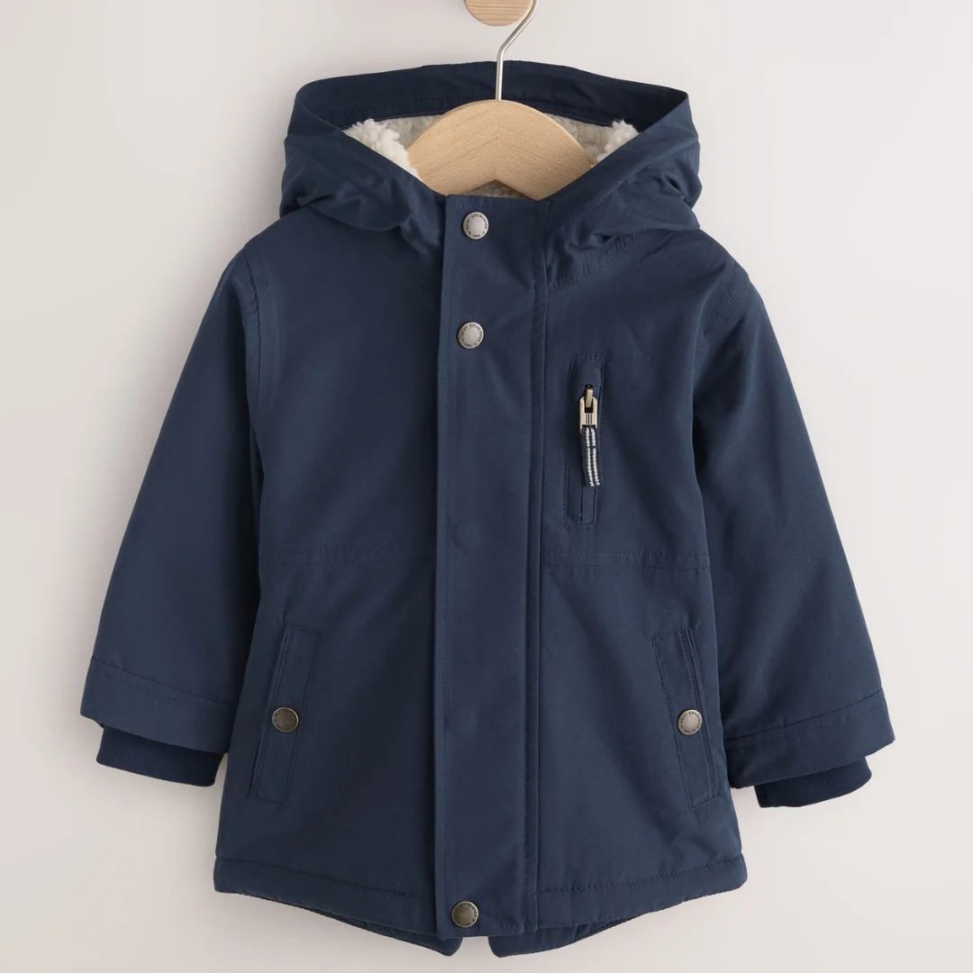 crm/media_library/media_library/navy_1.webp